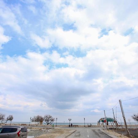 Premium Studios Mamaia Nord - Marea La 50M Năvodari Buitenkant foto