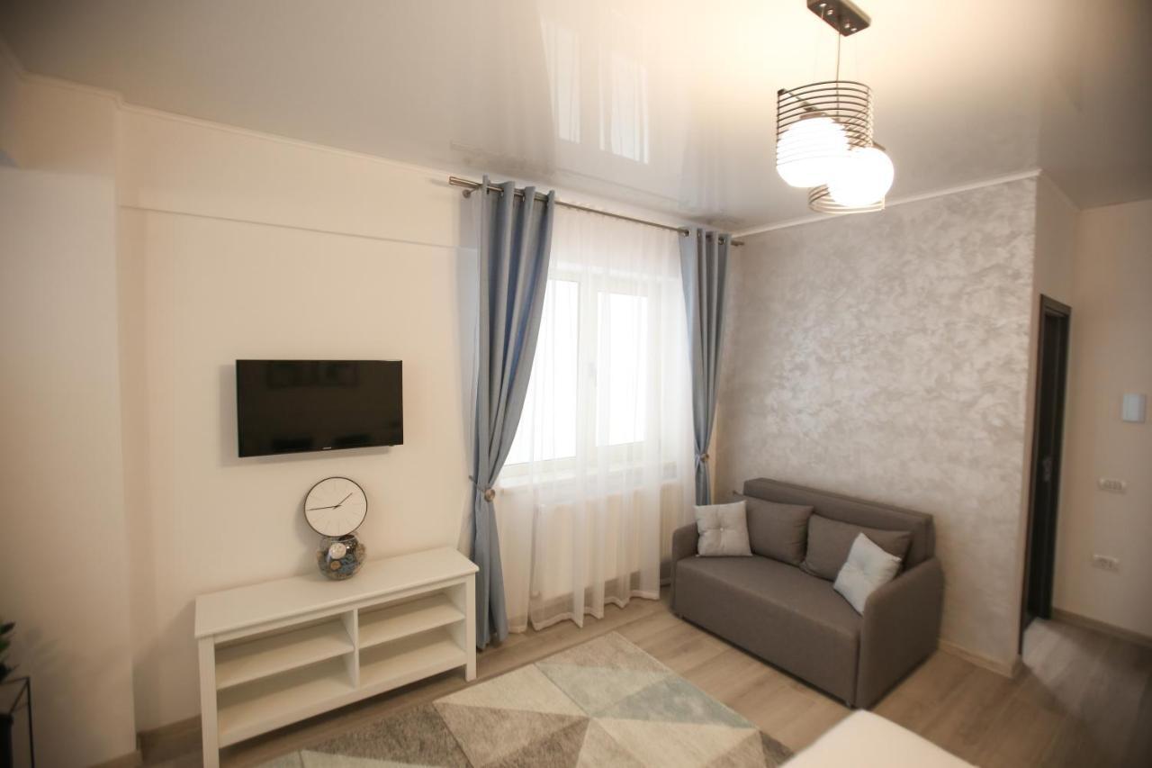 Premium Studios Mamaia Nord - Marea La 50M Năvodari Buitenkant foto