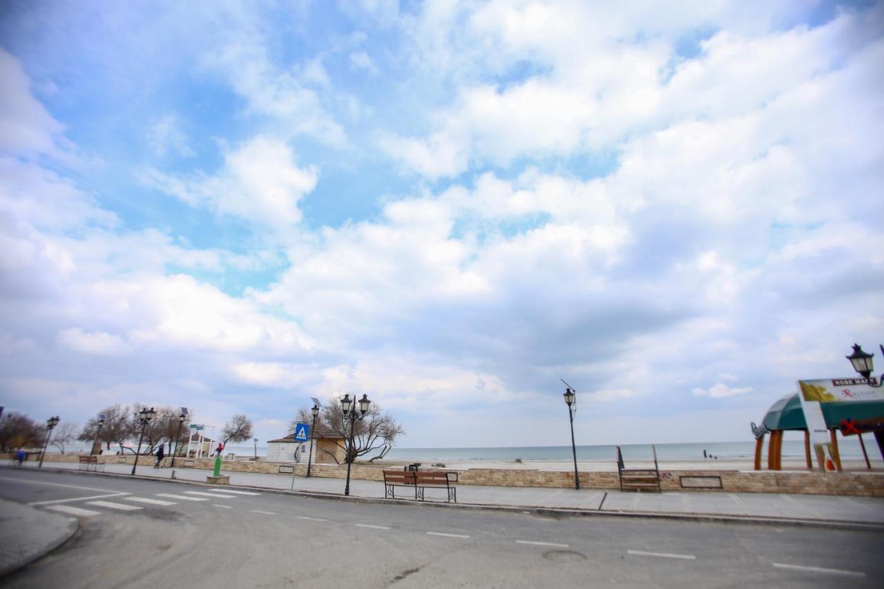 Premium Studios Mamaia Nord - Marea La 50M Năvodari Buitenkant foto