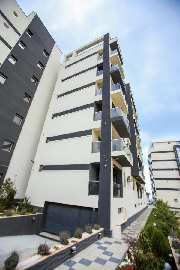 Premium Studios Mamaia Nord - Marea La 50M Năvodari Buitenkant foto