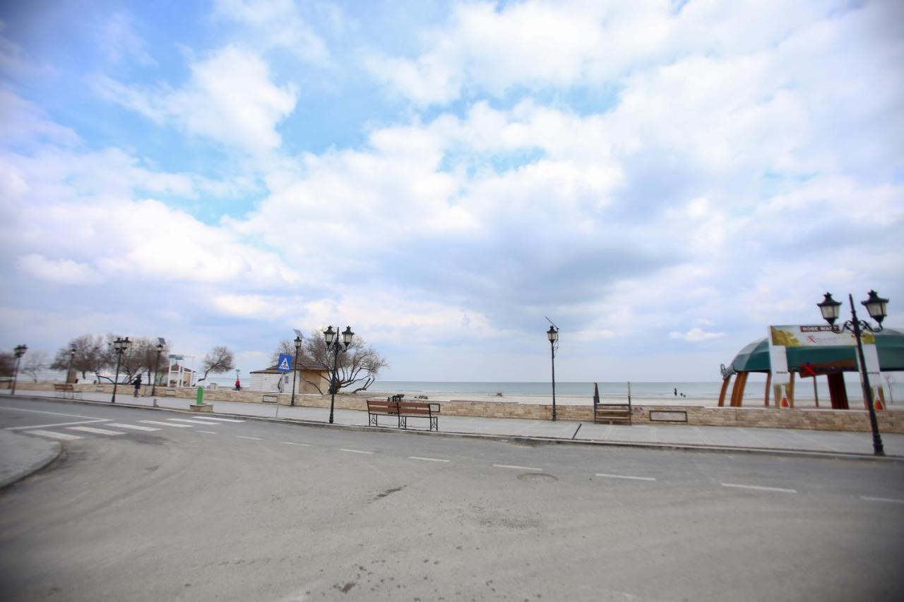 Premium Studios Mamaia Nord - Marea La 50M Năvodari Buitenkant foto