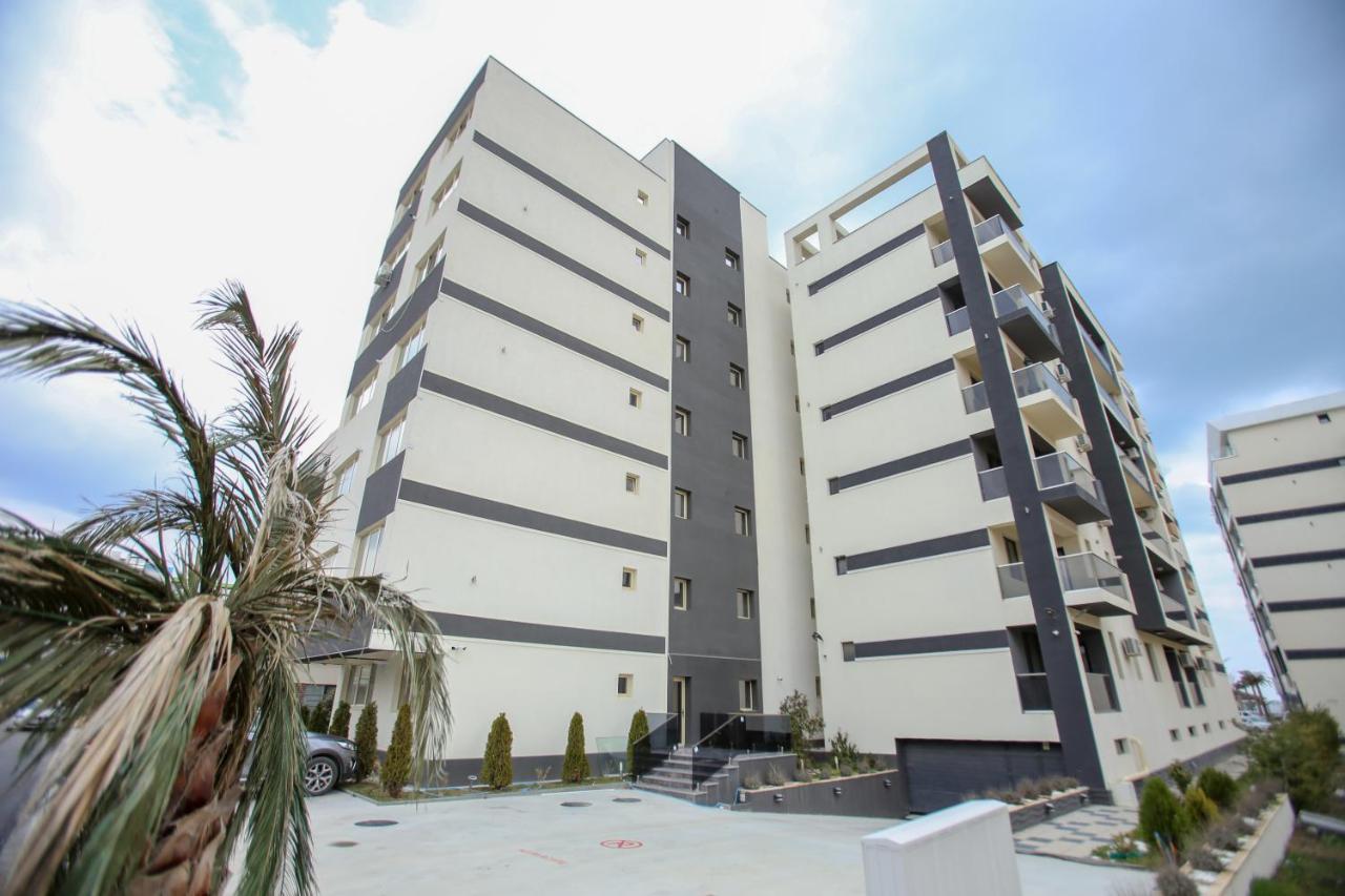 Premium Studios Mamaia Nord - Marea La 50M Năvodari Buitenkant foto